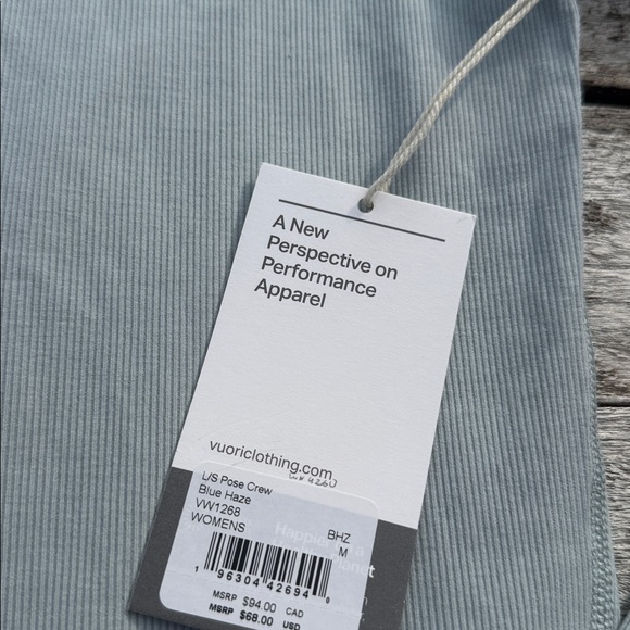 VUORI Long Sleeve Pose Crew BLUE HAZE SIZE MEDIUM NWT - Picture 3 of 5